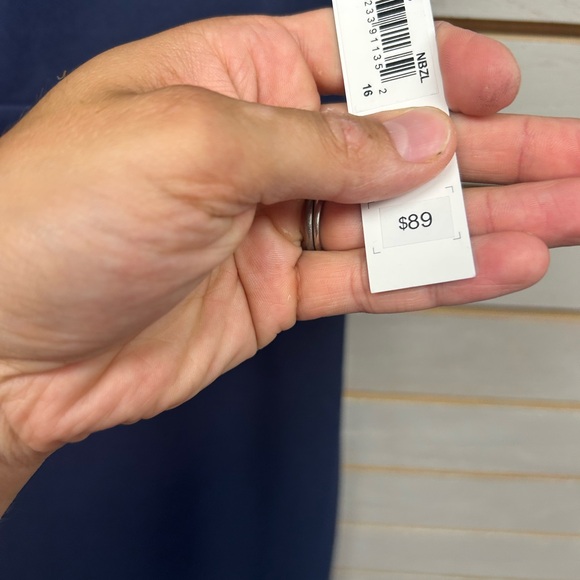 Chic Blue Midi Sheath Dress with Cowl Neck Short Sleeves - Picture 3 of 7